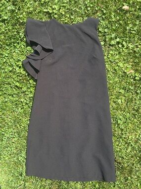 julia jordan Black One-Shoulder Ruffle Sleeve Dress